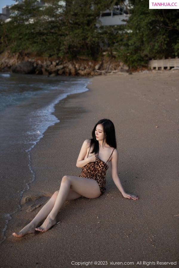 安然Maleah  [XiuRen]高清写真图 2023.05.23 No.6787 安然anran 豹纹美腿第13张图片